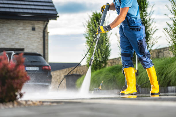 Best Driveway Pressure Washing  in Anderson, CA